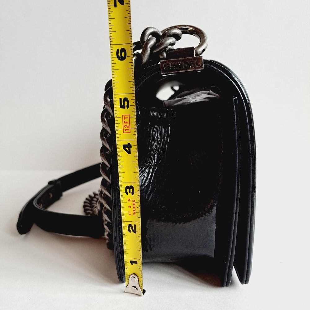 Chanel Black Python Medium Boy Flap Bag - Picture 15 of 16